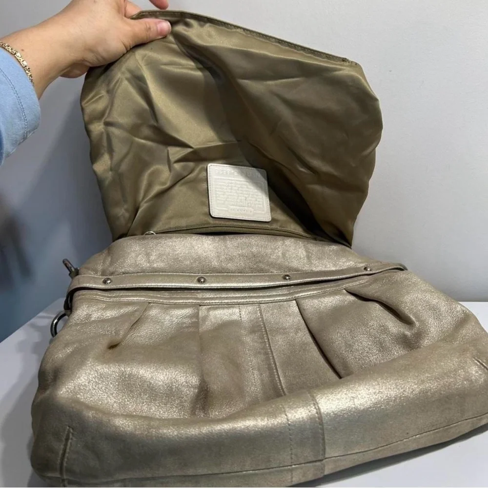 Coach Metallic Taupe Shoulder Bag with Chain Detail - Picture 6 of 7
